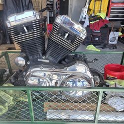 Harley Sportster 1200 motor and trans