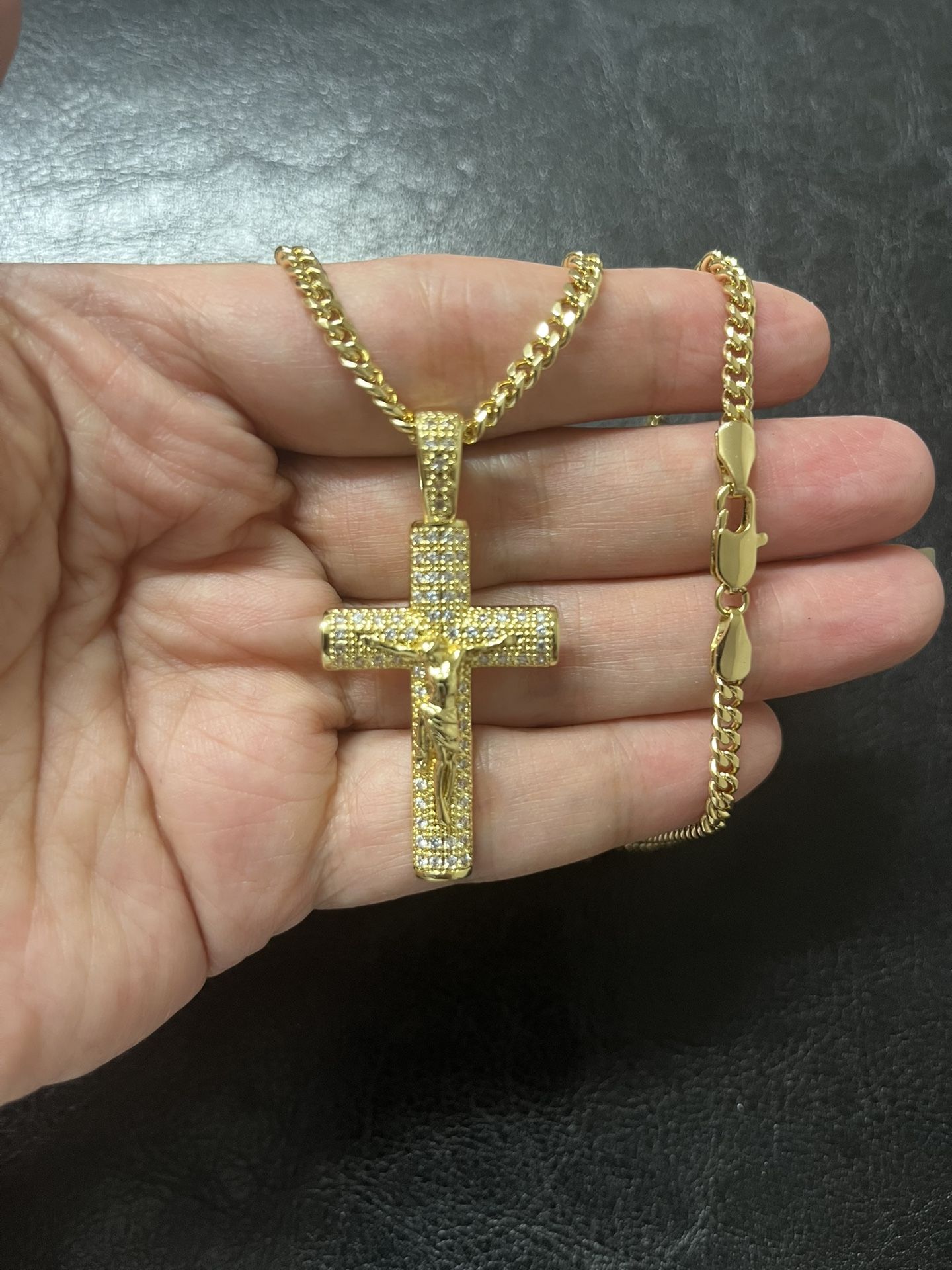 Gold Plated Cross Pennant With Chain
