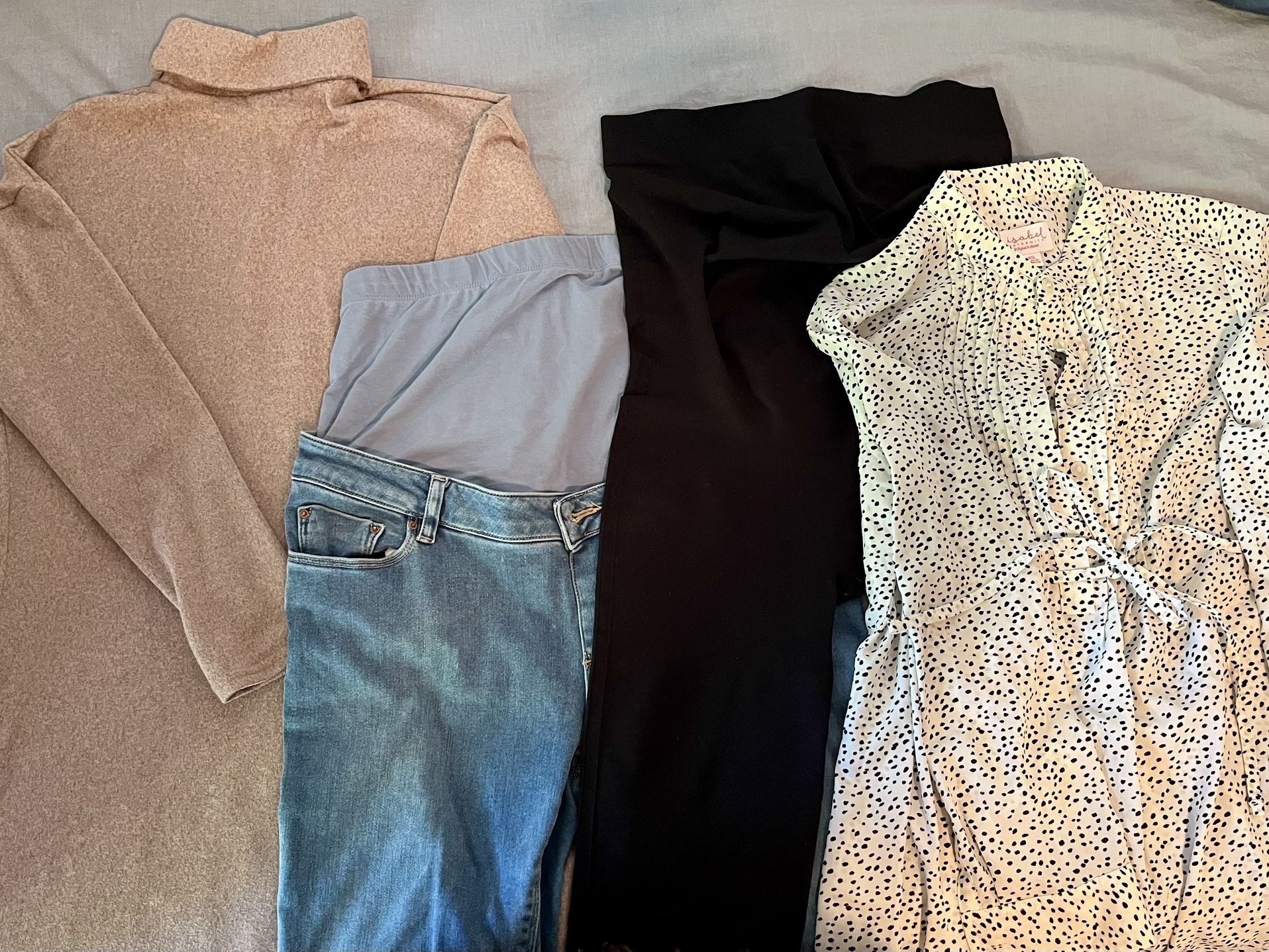 Maternity Clothes - Jeans, Leggings, Dresses, Sweaters, Shorts