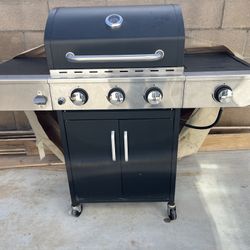 BBQ Gas Grill With Side Burner