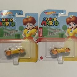 Hot Wheels Super Mario Princess Daisy Car