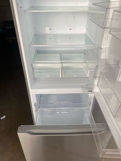 Refrigerator 30”