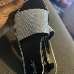 Sandles
