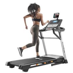 NordicTrack Elite 700 Treadmill 