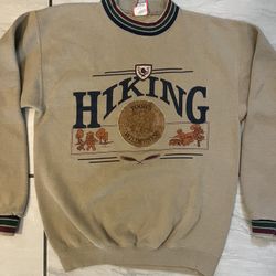 Vintage Winnie The Pooh Hiking Wilderness Crewneck Tan Sweater Size S/M Mickey