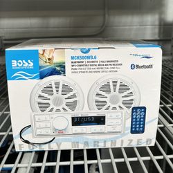 BOSS Audio Systems MCK500WB.6 Marine Stereo Package