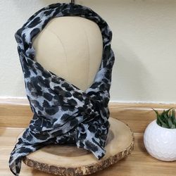 Leopard print scarve