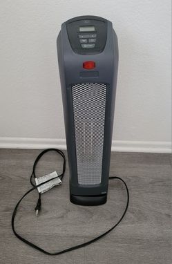 Holmes Ceramic Mini-Tower Oscillating Heater