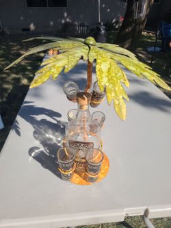 Palm Te*ila bottle