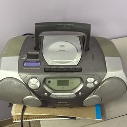 Phillips CD player radio