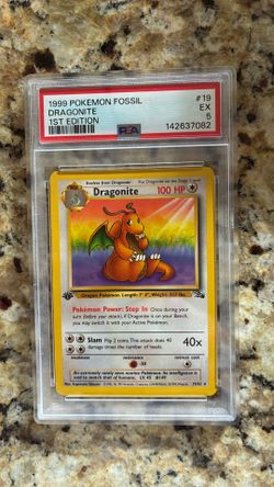 Pokemon - Dragonite 1st Edition #19 PSA