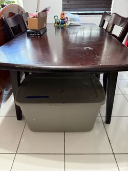 Table and 5 chairs