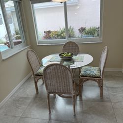 Kitchen Table W/ 4 Chairs 