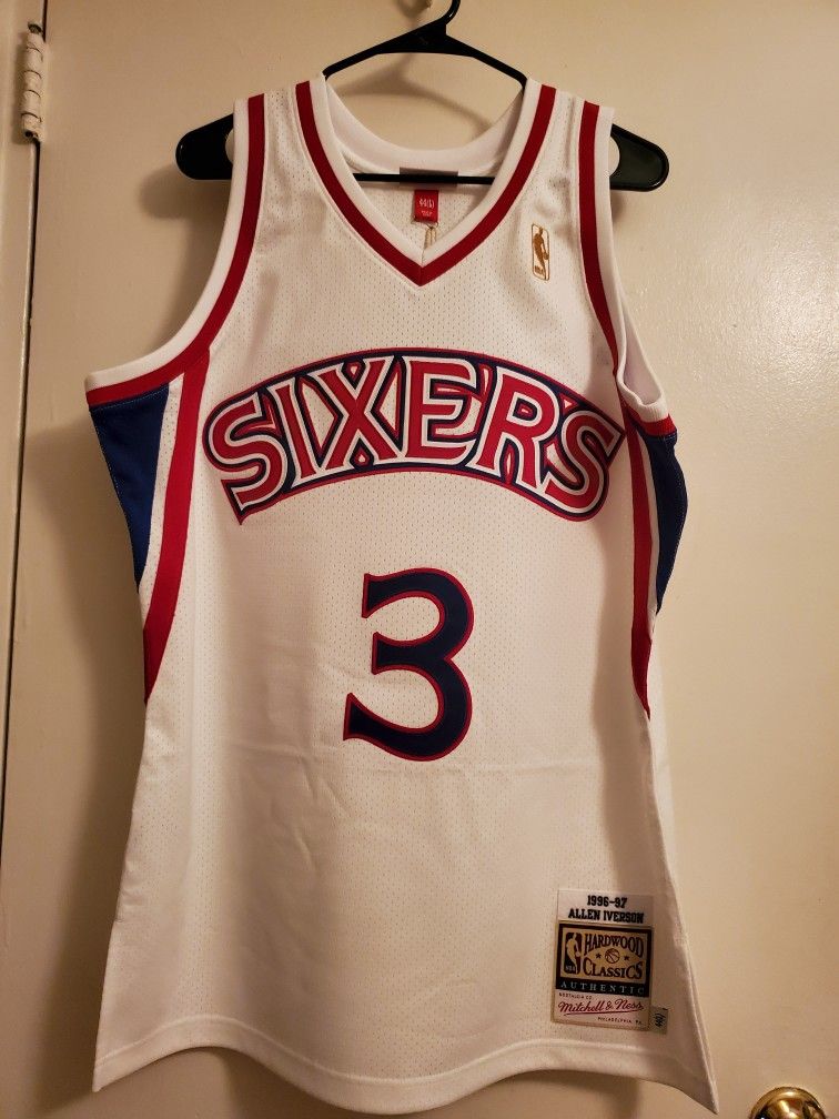 Men's Philadelphia 76ers Allen Iverson Mitchell & Ness Red 1996-97 Hardwood  Classics Rookie Authentic Jersey