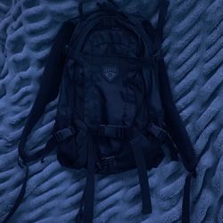 Quest Black Water Backpack H2O