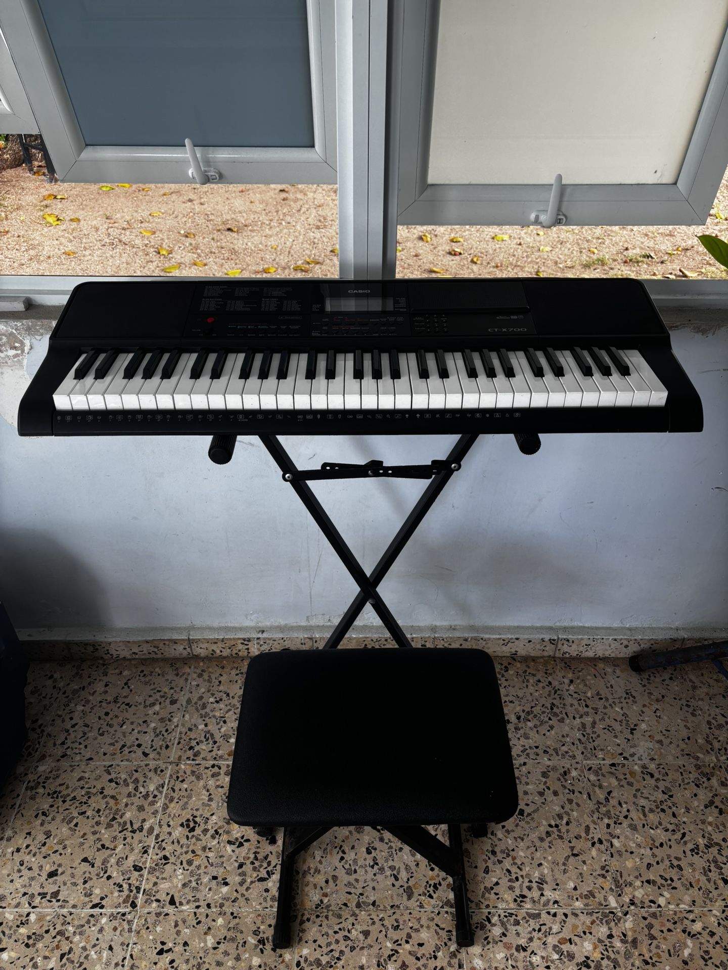Piano Modelo: CASIO CT-X700 Con Silla Y Stand (Lee Descripcion)