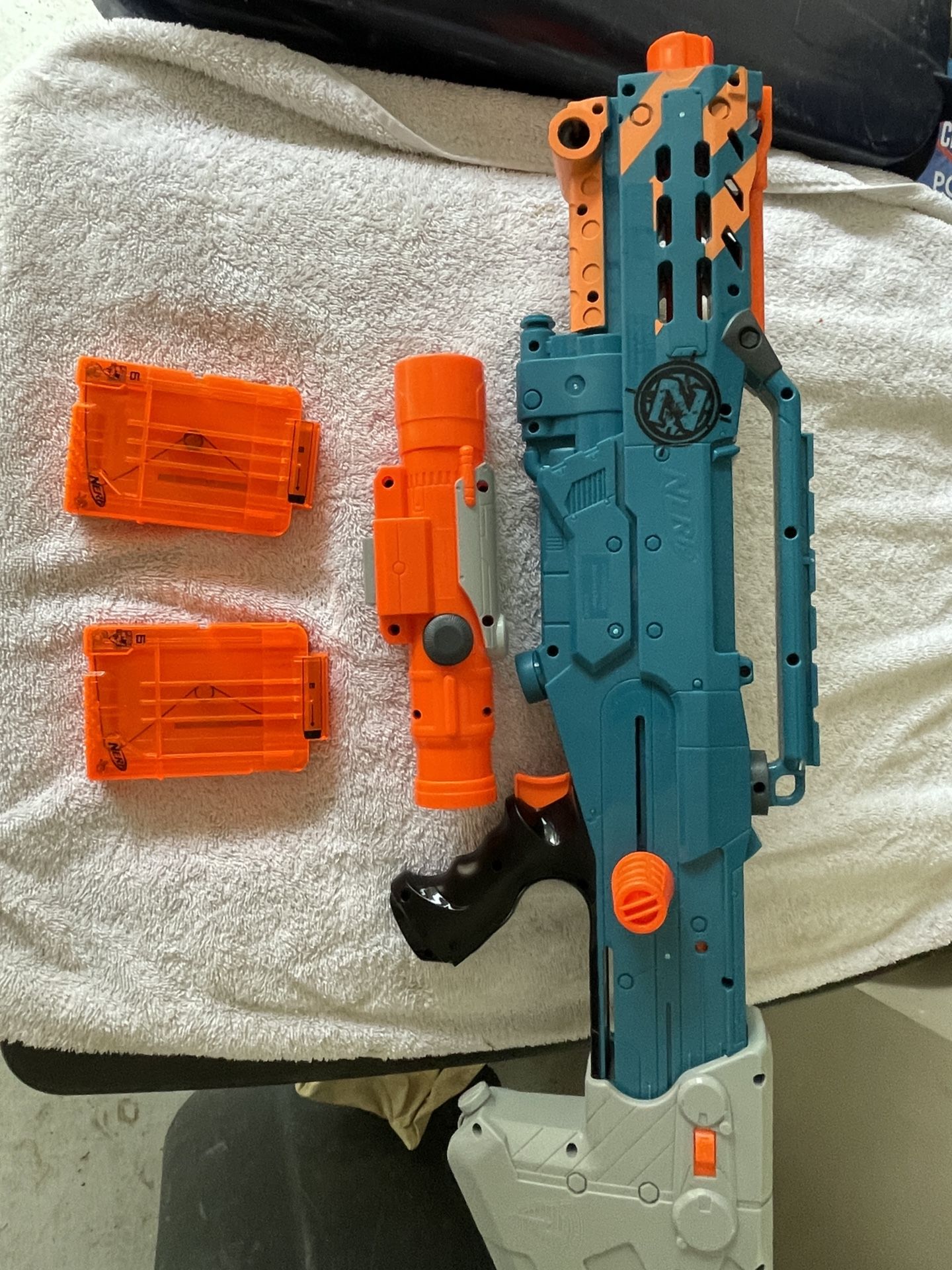 Nerf Zombie Strike Gun for Sale in Flower Mound, TX - OfferUp