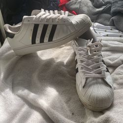 Adidas Superstar