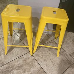 Set of 2 Metal Bar Stools – Bright Yellow