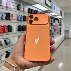 iPhone 17 pro max 2TB unlock
