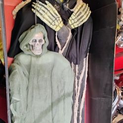 Cardboard Coffin Skeleton New 