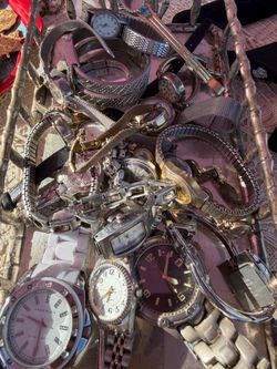 Mixed Lot of Assorted Watches