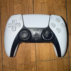 broken Ps5 dual sense  Controller 