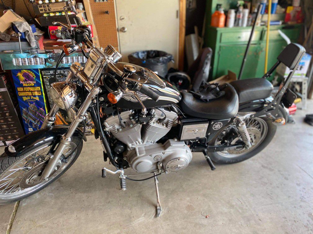 Photo Harley Davidson sportster 883