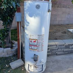 50 Gallon Water Heater for Sale $400