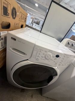 Maytag Front Load Washing Machine White