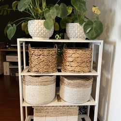 Divider Space/room - Organizer - Storage - Baskets - Shelves 