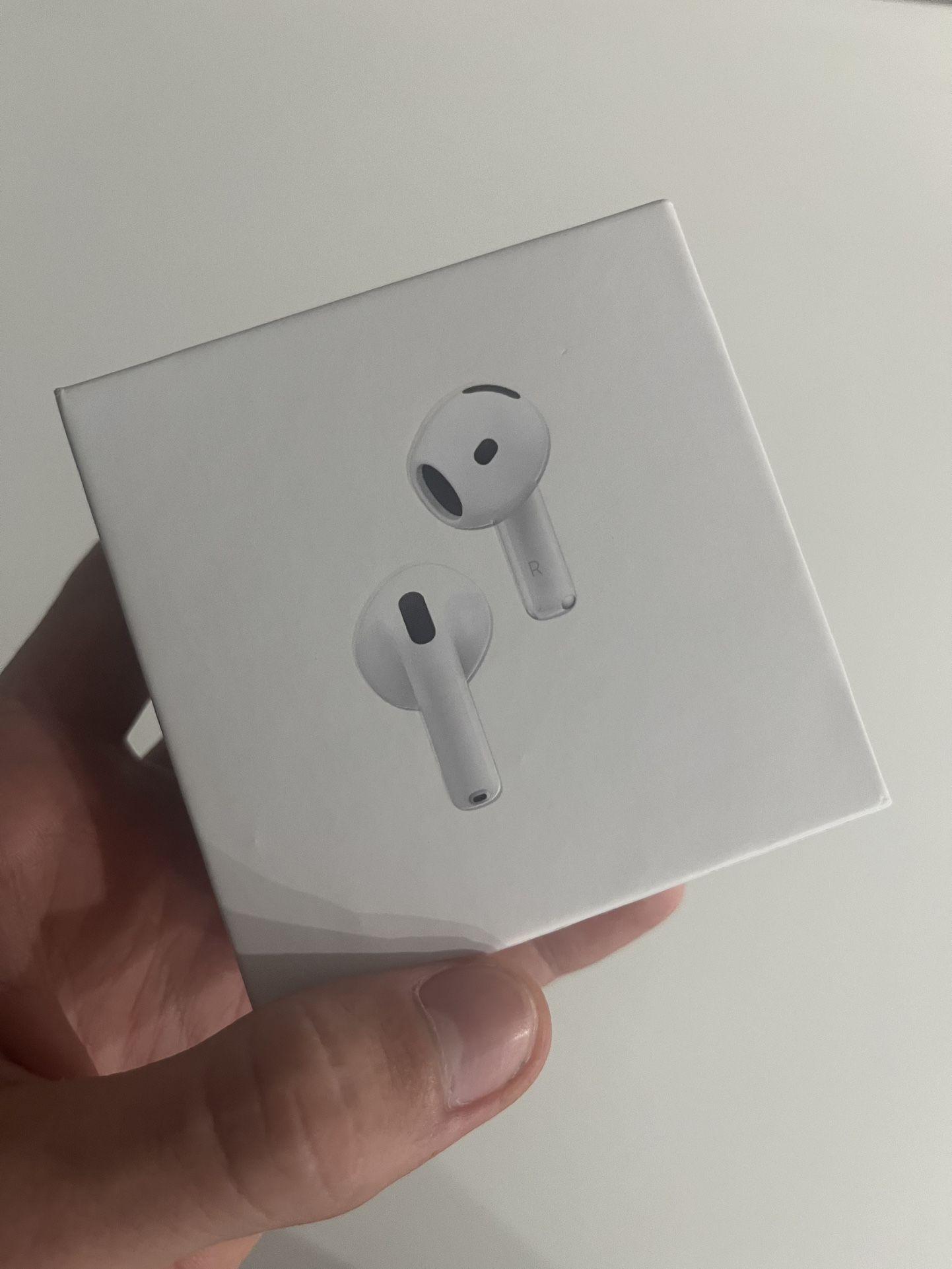 New Sealed Apple 4th Generation Wireless Bluetooth Headphones ANC