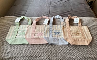 Trader Joe’s mini totes