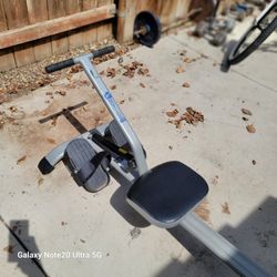 Row Excerise Machine 