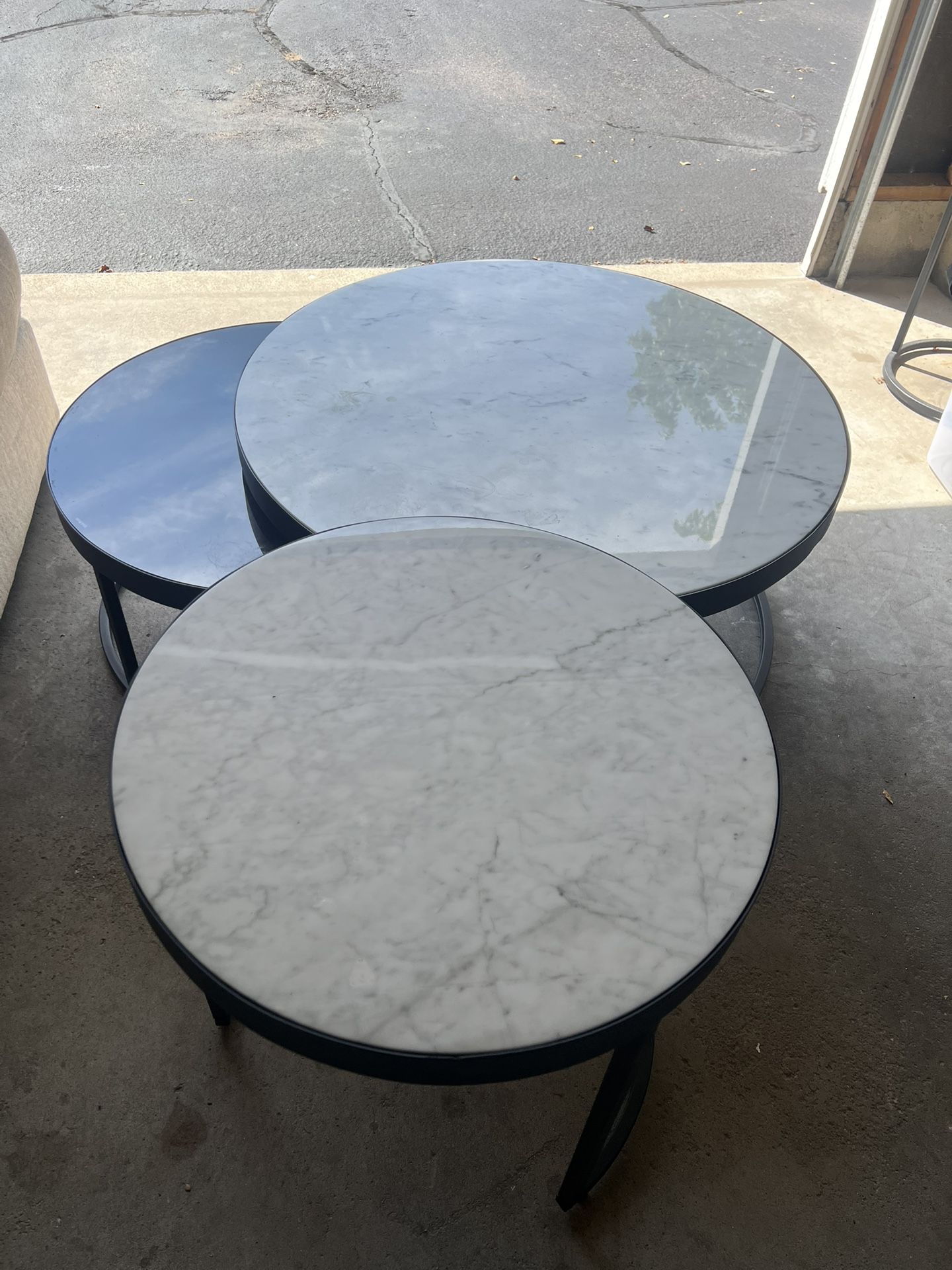 Sofa And Coffee Tables 