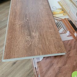 VINYL PLANK FLOORING