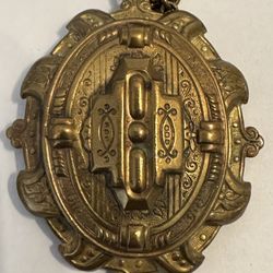 Vintage/Costume Lockets 