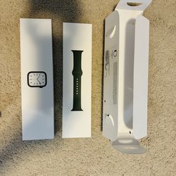 Apple Watch Series 7 GPS+Cellular (LTE) - Green- 45 mm Green Sport Band and Extras