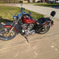 2009 Harley-Davidson Sportster 1200 Custom