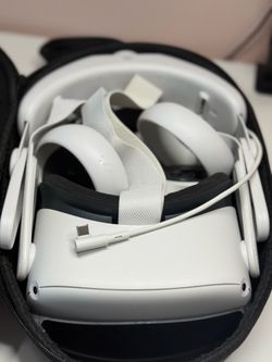 Meta Oculus Quest 2