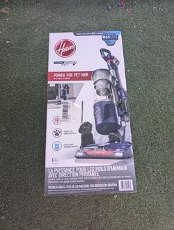 Hoover Powerdrive Pet Vacuum With Swiveling Head