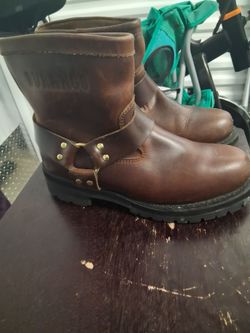 Durango boots 11D