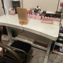 Nice Glass Table