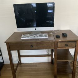 Standing Desk & iMac