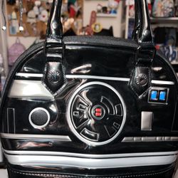 Loungefly x Star Wars: The Last Jedi BB-9E Dome Bag. C