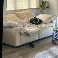 Organic Cotton Custom-made cloud sofa, two Piece. 