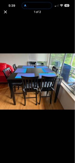 Tall dinner Table 7 chairs