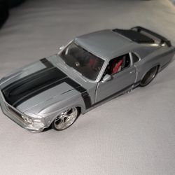 Toy Mustang 