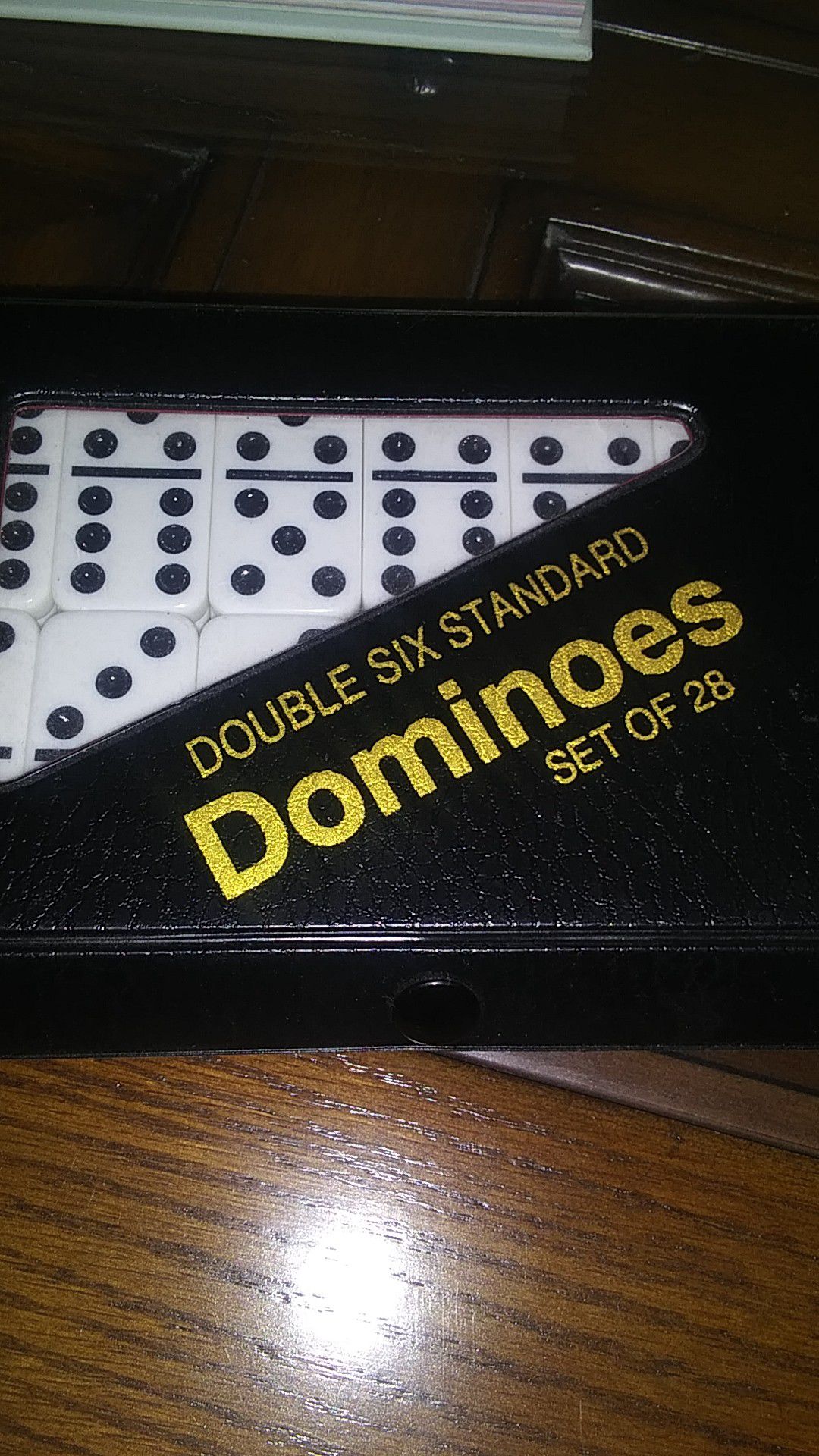 Dominoes set of 28