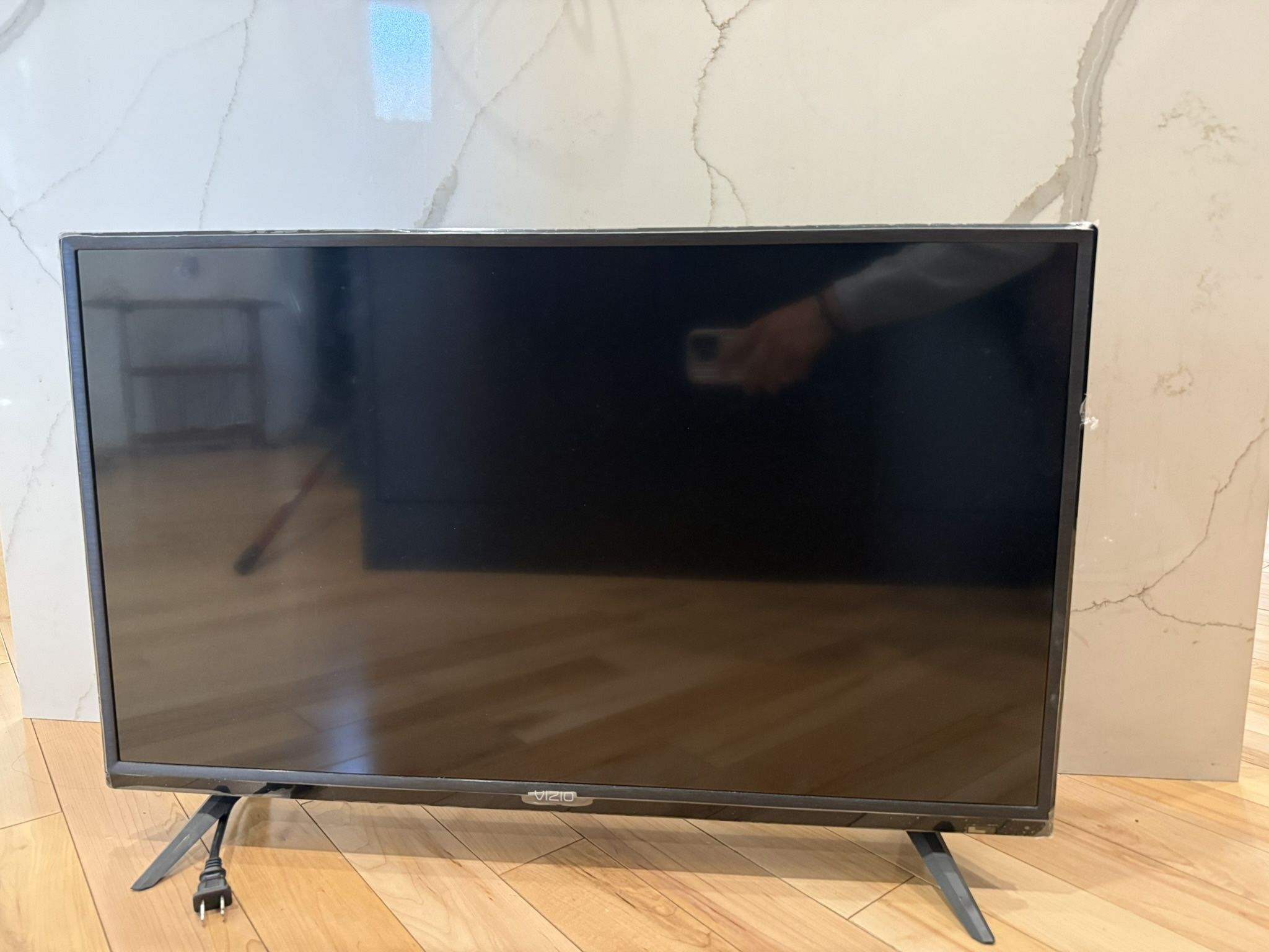 Vizio 32in TV